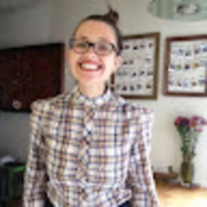 Meet your Posher, Thia